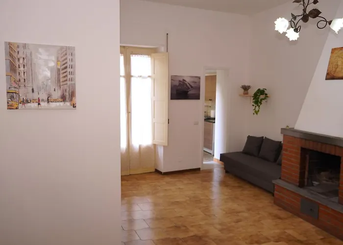 Apartment With Terrace In The City Centre Of Zafferana Etnea